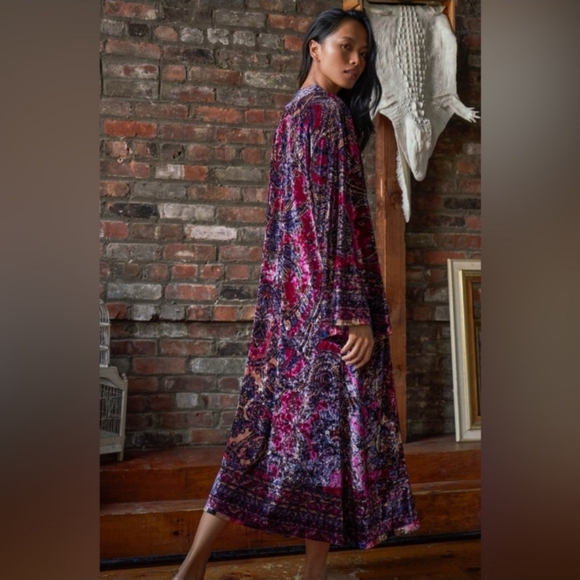 NEW Free People Enchanted Robe - Picture 1 of 9